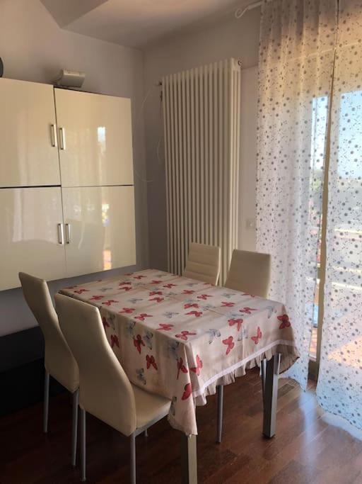 Al 37 Vista Mare E Colline Apartment Finale Ligure Exterior photo